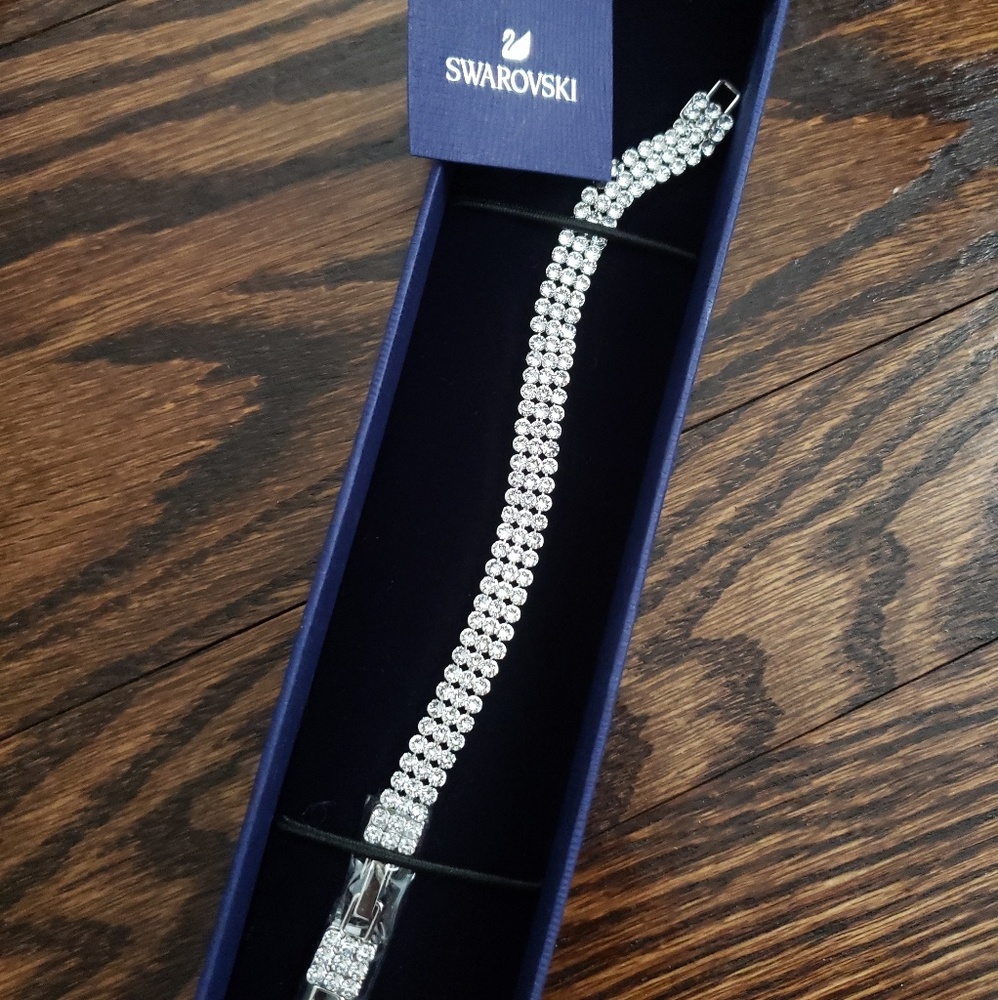 NEW Swarovski Crystal Bracelet